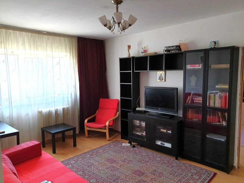 Rahova, Nasaud, 10 minute de Unirii, bloc din 1986