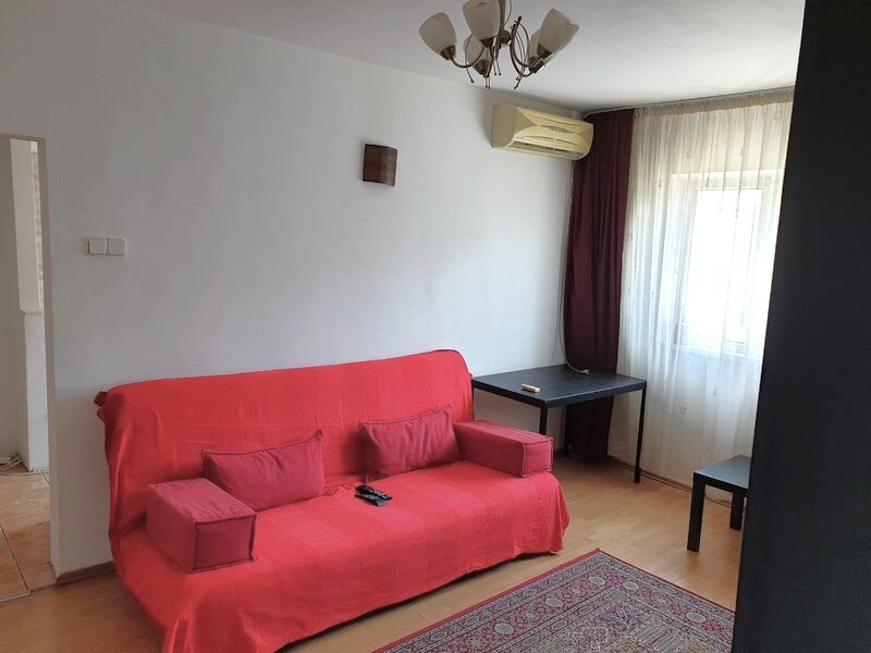 Rahova, Nasaud, 10 minute de Unirii, bloc din 1986